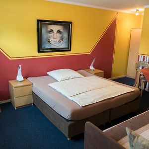 Dreibettzimmer